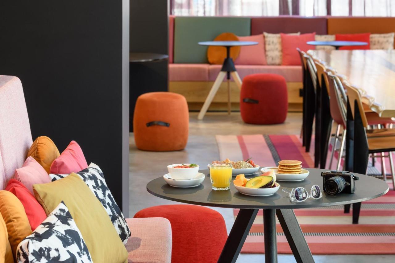 Moxy Lisbon City Exterior photo
