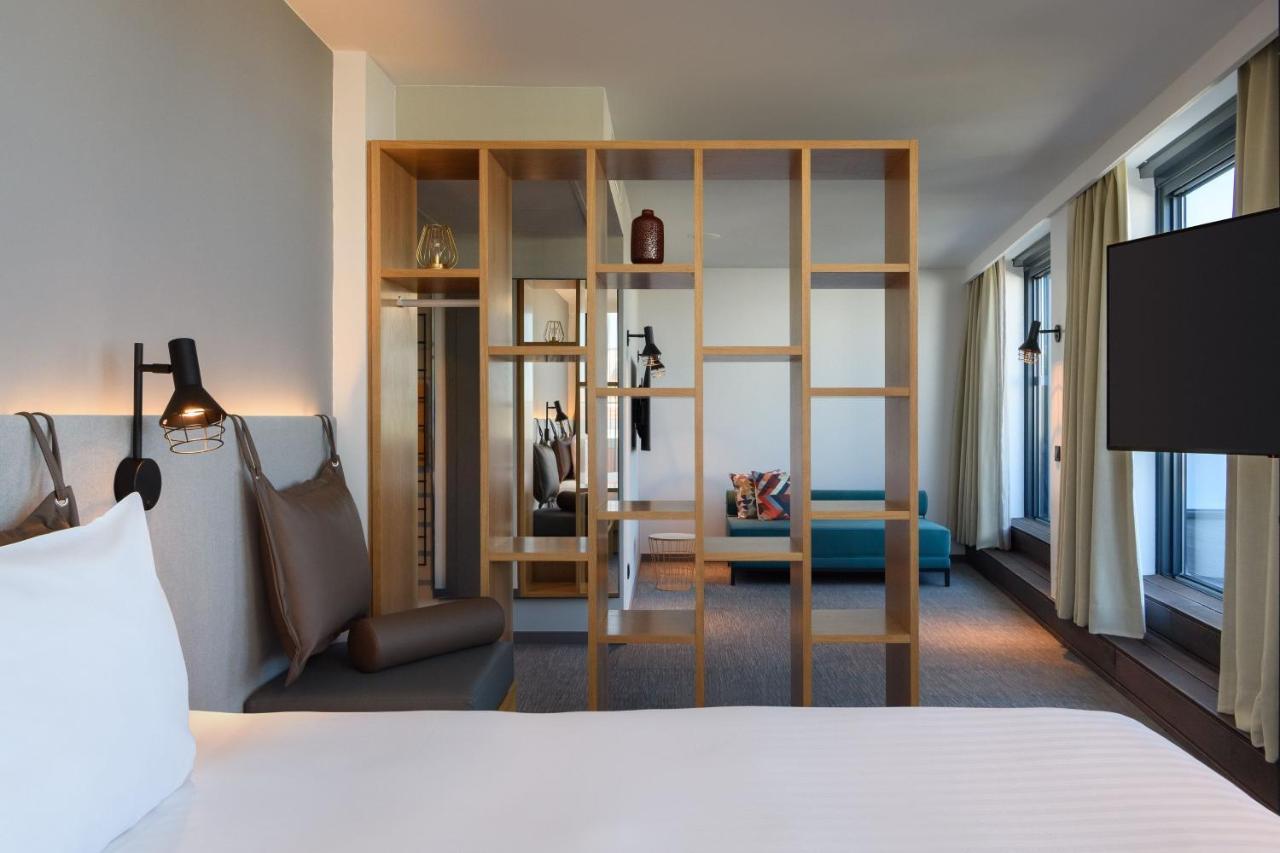 Moxy Lisbon City Exterior photo